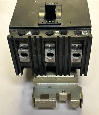 Used SQUARE D FA32100 Miscellaneous Equipment (Electrical & Power) Ohio US | Surplus Asset Holdings #1236965