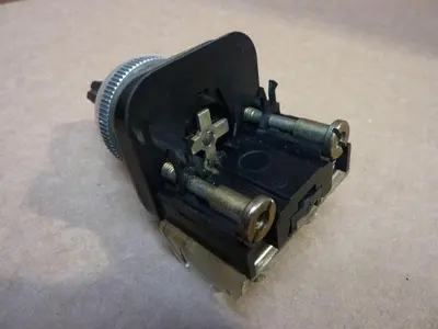 USED ALLEN BRADLEY 800T-H2 SER A