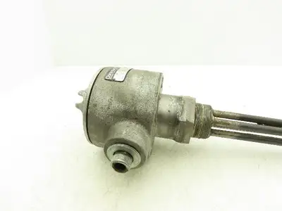 Chromalox ARMT0-2205E2T2 Immersion Heater Element 2kw 120V 1PH 2"NPT 19"L
