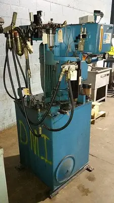 USED 2009 KUNDINGER HP80V