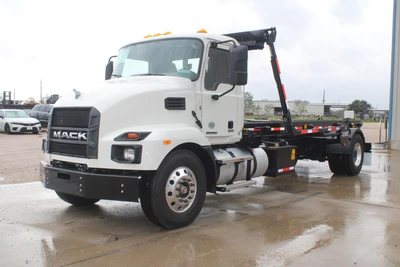 New | in-Stock 2025 MACK MD6 Rolloff Trucks Texas US | Roll Off Truck World #1491872