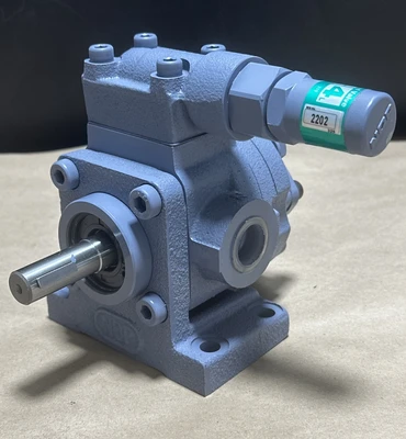 NEW Nippon Oil Pump TOP-203HBVB