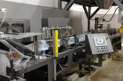 Bartelt IM9 poucher with zipper and gusset attachments - reconditioned