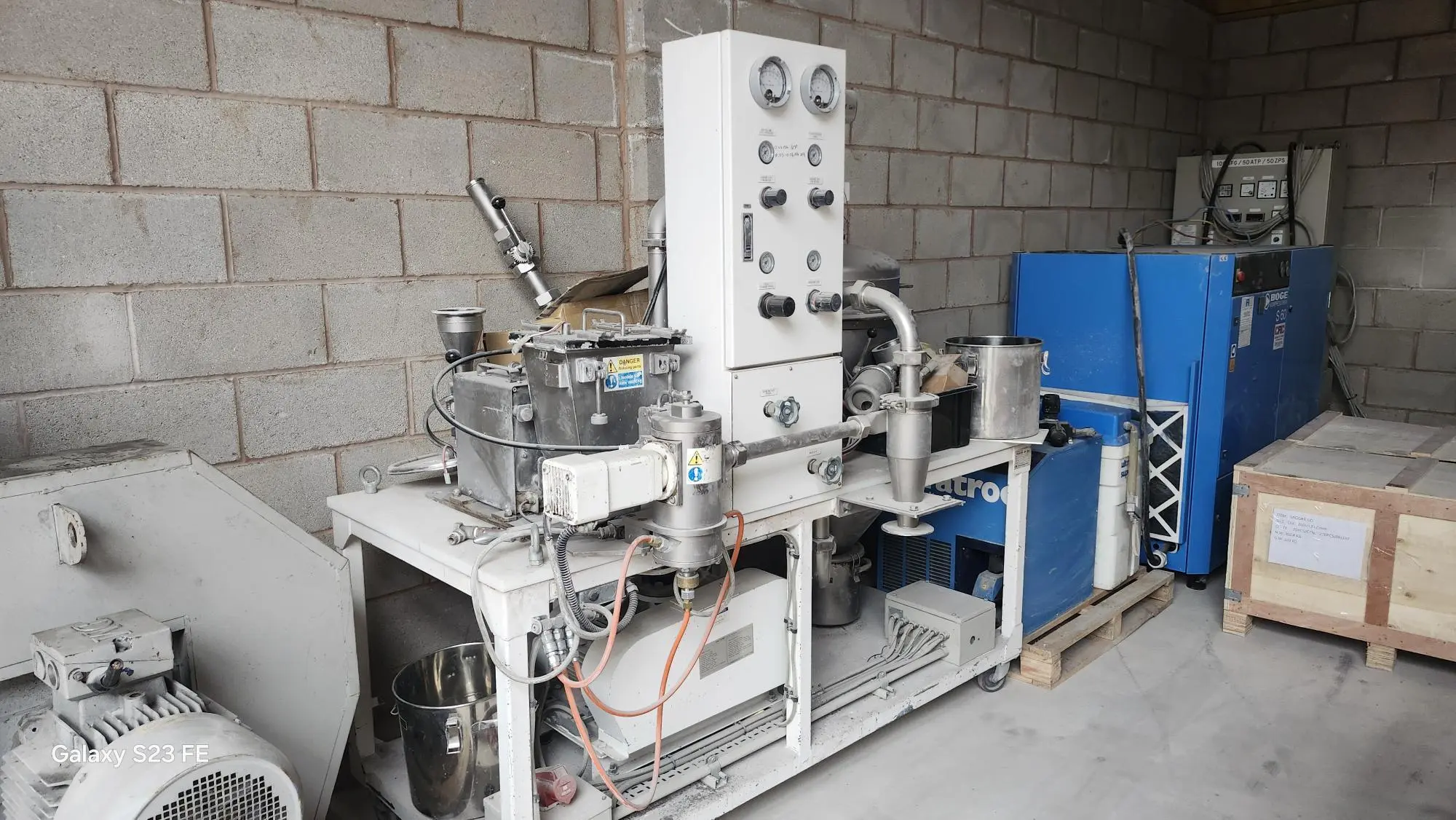 USED HOSOKAWA 100 AFG