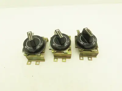 Fuji Electric N-13A-Q-00905 Rotary Operating Handle Breaker Switch Lot of 3
