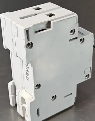 Allen-Bradley 1492-CB2 G005 Series B Circuit Breaker loc4A16