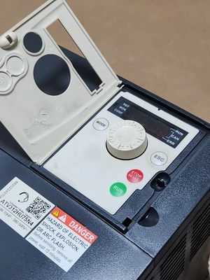 USED Schneider Electric ATV312HU75N4