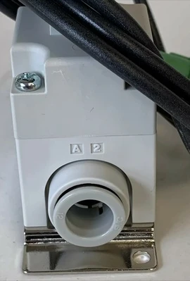 NEW SMC VQ31A1-5YZ-C12-F-X98