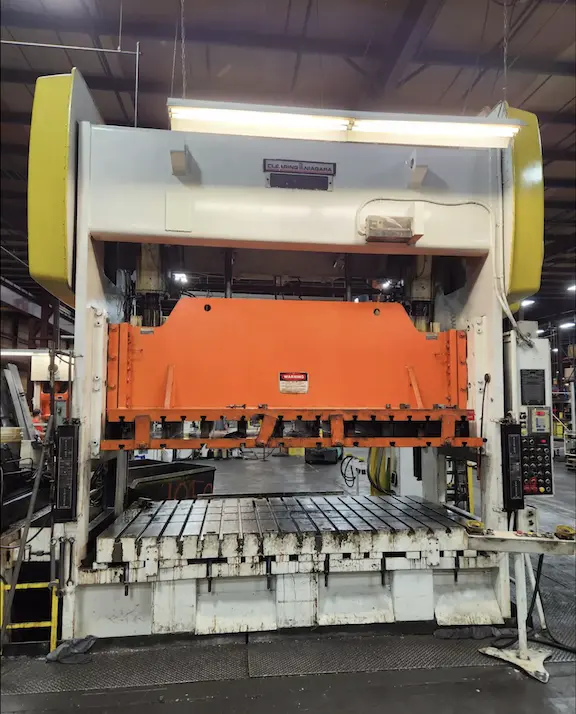 Used 1995 CLEARING NIAGARA CLEARING NIAGARA PN-400-120-60 PRESS Straight Side Presses | Alma Machinery #898840
