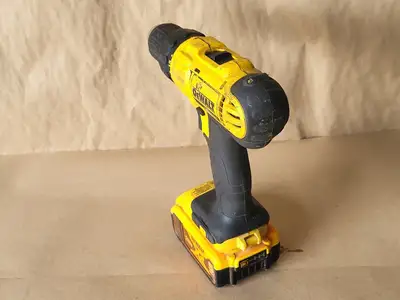 USED DEWALT DCD771