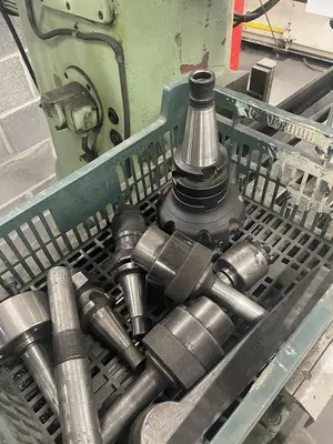 USED TOS FA3AV X: 890 - Y: 275 - Z: 400MM