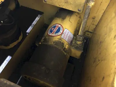 20,000 LB 10 TON BRADLEY MOTORIZED ROTAION COIL GRAB CLAW TYPE LIFT: STOCK #15816