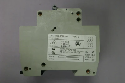 USED ALLEN BRADLEY 1492-SP3C100 SER C