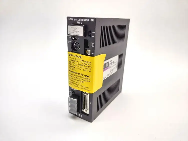 Used ORIENTAL MOTOR LIMO CONTROLLER WITH CK1 CONTROL KEY Motors (misc) | Maverick Industrial Sales #1114271