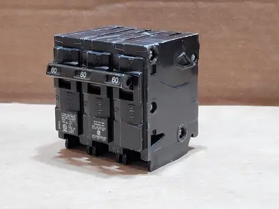 USED SIEMENS Q360