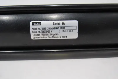 NEW PARKER 02.50 CSB2AUVS19AC 18.000 CYLINDER SER.2A 0250CSB2AUVS19AC18000