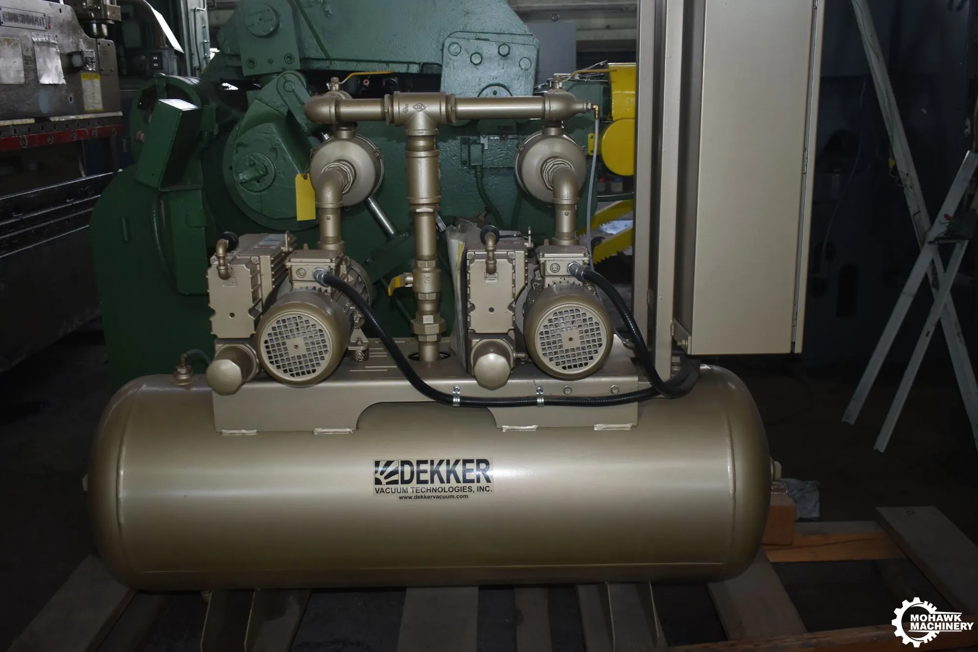 RML051T2-40-CS DEKKER "DURAVANE" DUAL-PUMP ROTARY VANE VACUUM PUMP SYSTEM w/MEDICAL CONTROL PANEL & VISION 120 PLC CONTROL