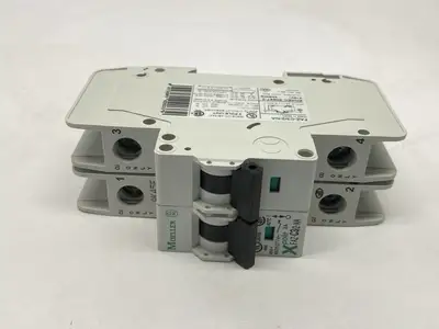 USED MOELLER CIRCUIT BREAKER 2-POLE 3A 480Y/277VAC 102161