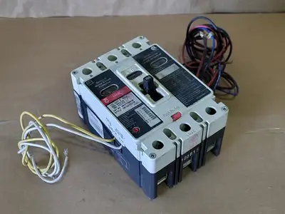 USED CUTLER-HAMMER HMCP100R3S