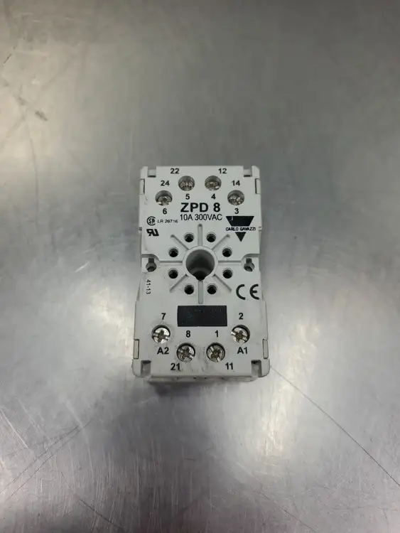 Used Carlo Gavazzi ZPD8 Relay Base, 10A, 300VAC Relays & Switches | Palmetto Automation #1155952