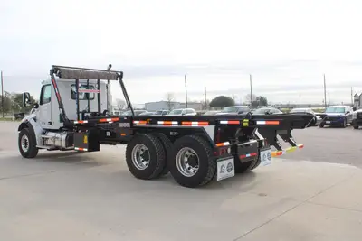New | in-Stock 2027 PETERBILT 548 Rolloff Trucks Texas US | Roll Off Truck World #1492000