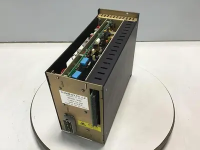 USED HUSKY 9152