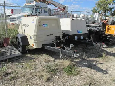 Used 2016 DOOSAN 185 CFM AIR COMPRESSOR Air Compressors, Portable Manitoba CA | Conquest Truck & Auto Sales #1475059
