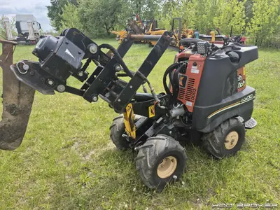 Used 2018 DITCH 2018 DITCH WITCH R300 Walk-Behind Trenchers Florida US | HDD Broker #1346454