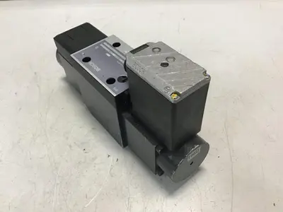 USED BOSCH 0 811 404 851