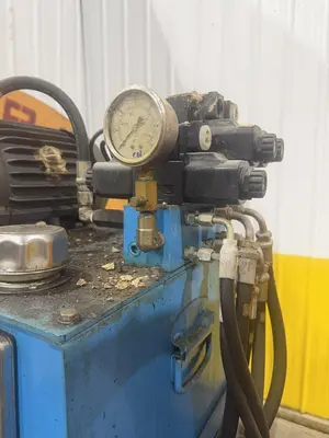 USED FMS MANUFACTURING UCD-5-300PR