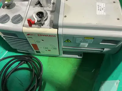 Used EDWARDS ELAB  2 Pumps Ohio US | HGR 24 #1279012
