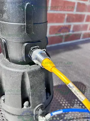 USED ITT PURE-FLO A216  DIAPHRAGM STAINLESS STEEL VALVE 1.5" W/ ASCO VALVE POSITIONER