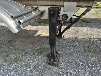 Used 2001 TREMCAR _UNKNOWN_ Tanker Trailers Indiana US | Lakeshore Equipment Sales #1546613