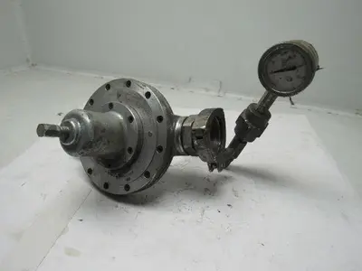 Graco 223824 Back Pressure Regulator 2" Sanitary Clamp Fittings W/Gauge
