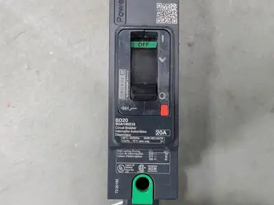 NEW SQUARE D BDA140203