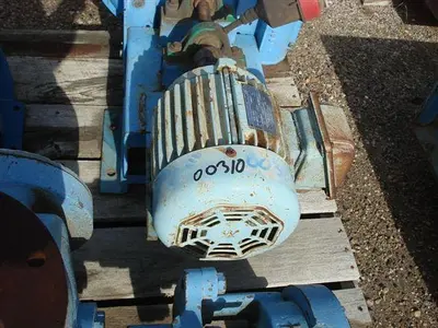 USED WESTINGHOUSE 1.5 HP ELECTRIC MOTOR