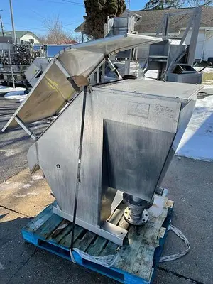 USED LYCO MANUFACTURING, INC. 24" WIDE SCREEN