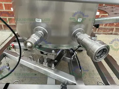 USED THERMO HYCLONE STAINLESS STEEL JACKETED SINGLE USE 100L BIOREACTOR