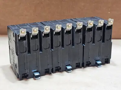 New | in-Stock SCHNEIDER QOB330 Switchgears British Columbia CA | Lenmark #1438276