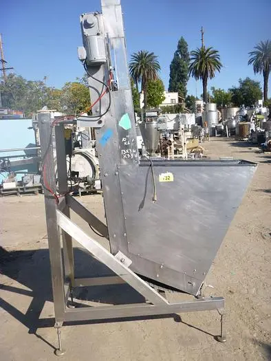 Feeder, Cap, Elevator, S/st, 62" Discharge #S744313