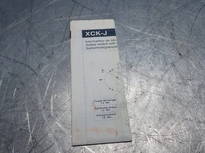 New | in-Stock 2007 TELEMECANIQUE ZCK Y101 Miscellaneous MRO | HGR 24 #751044