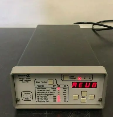 ENDEVCO CHARGE & ISOTRON SIGNAL CONDITIONER 133