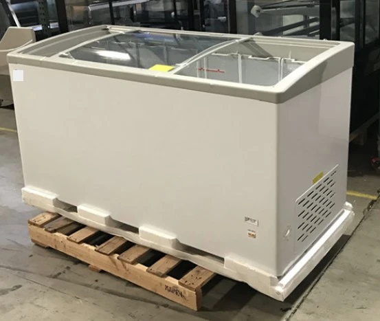 171-0124 60” Self Contained Chest Freezer Display Case