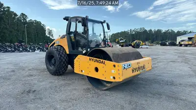 New | in-Stock 2023 HYUNDAI HR120C-9 Single Drum Rollers South Carolina US | National Equipment Dealers #1422825