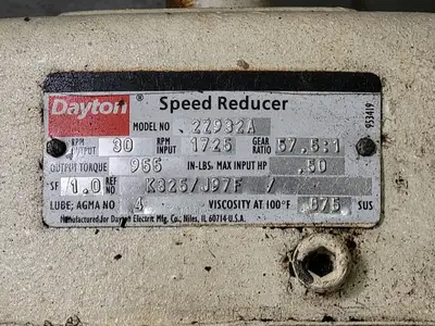 USED DAYTON 2Z932A
