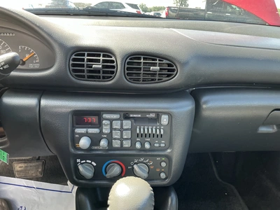 USED 1996 PONTIAC SUNFIRE