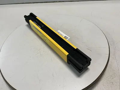 USED KEYENCE SL-V31FM-R