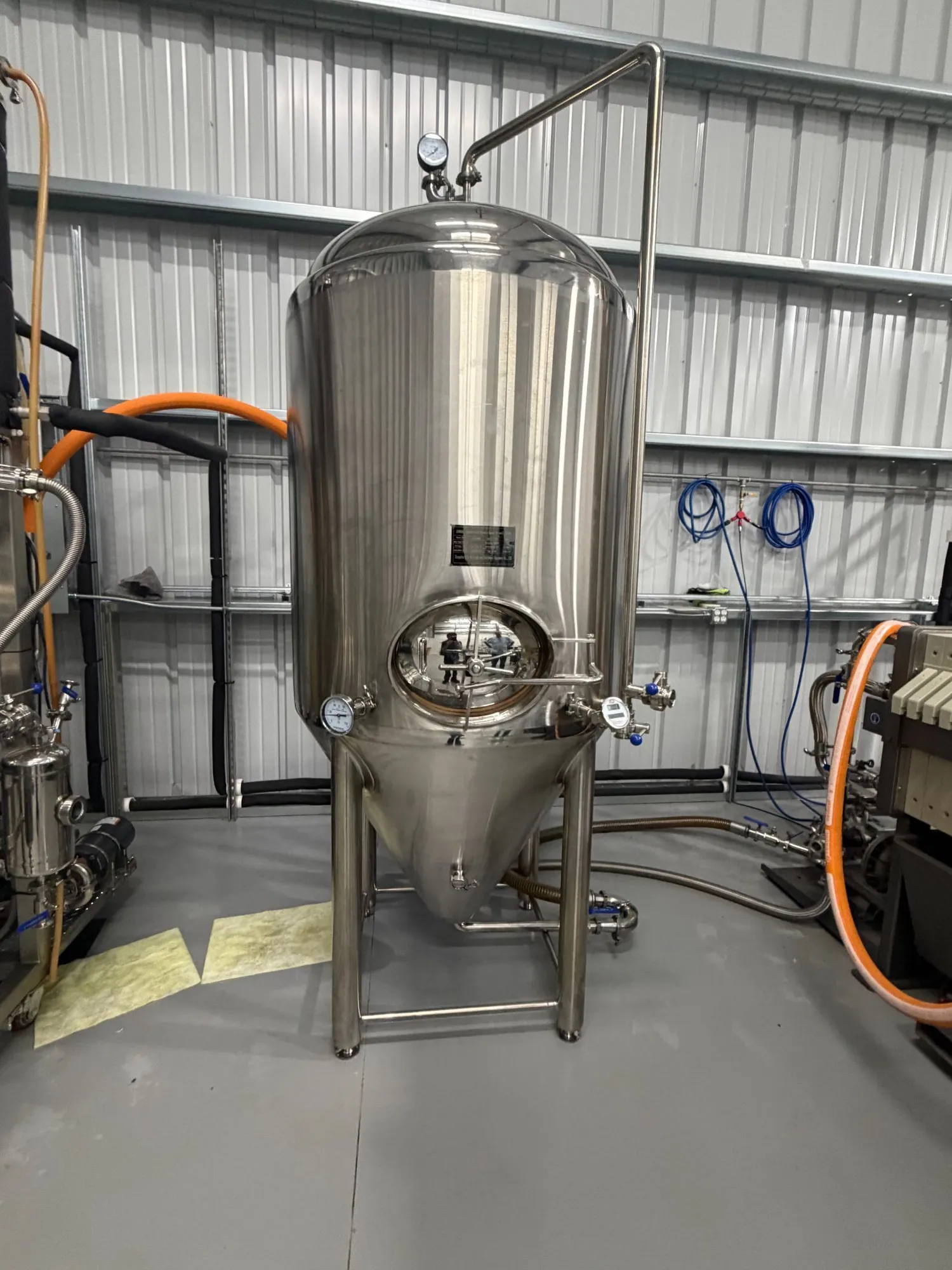 USED Stainless Steel Tank 1000 LITER