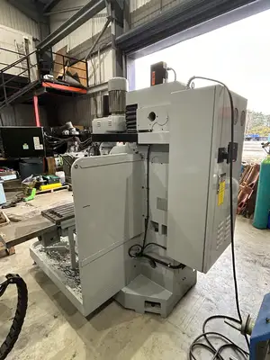 USED XYZ SMX 5000 CNC BED MILL