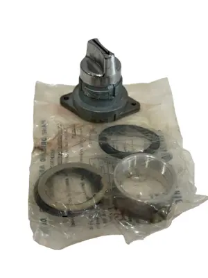 NEW GENERAL ELECTRIC CR2940US200G SELECTOR SWITCH HEAD